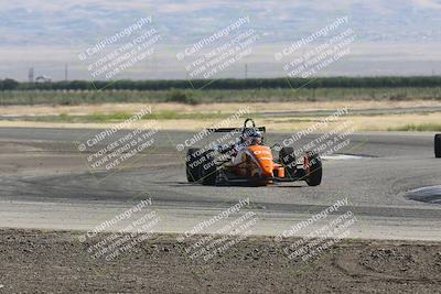 media/Jun-01-2024-CalClub SCCA (Sat) [[0aa0dc4a91]]/Group 6/Race/